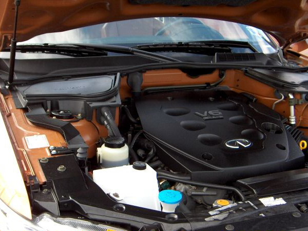 2003 Infiniti FX35 Wallpapers