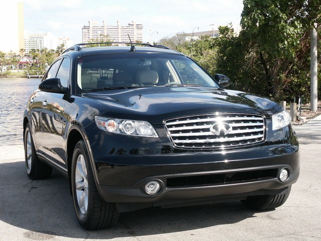 2003 Infiniti FX35 Photos