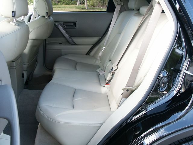 2003 Infiniti FX35 Wallpapers