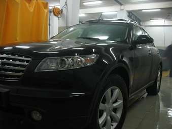 2003 Infiniti FX35 Photos
