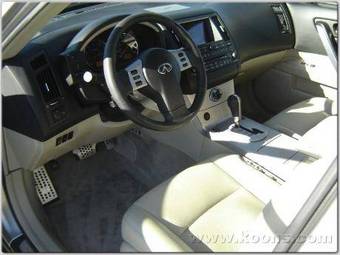 2003 Infiniti FX35 Photos
