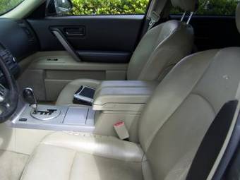 2003 Infiniti FX35 Pictures