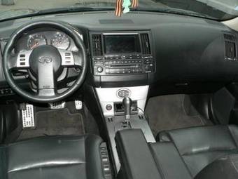 2003 Infiniti FX35 Pictures
