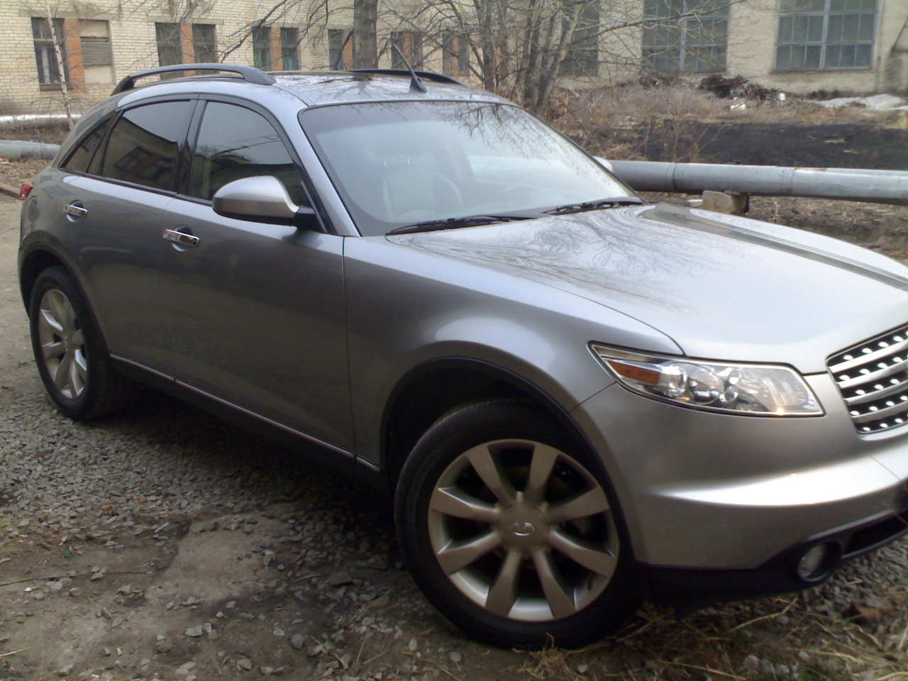 2003 Infiniti FX35