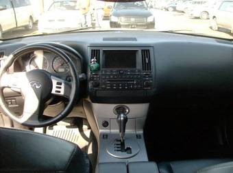 2003 Infiniti FX35 Photos