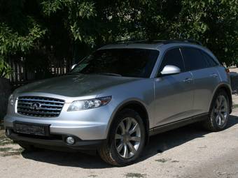 2003 Infiniti FX35 Photos