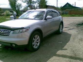 2003 Infiniti FX35 Photos