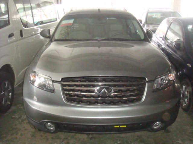 2004 Infiniti FX35