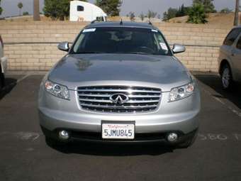 2004 Infiniti FX35 Pictures