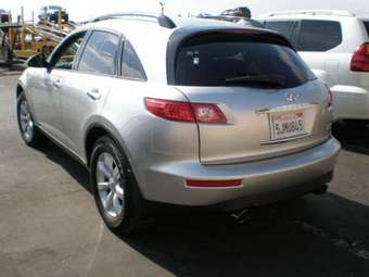 2004 Infiniti FX35 Photos