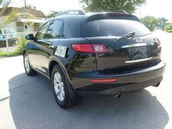 2004 Infiniti FX35 Pictures