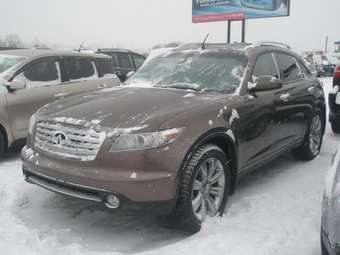 2004 Infiniti FX35 Photos