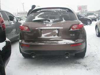 2004 Infiniti FX35 Photos