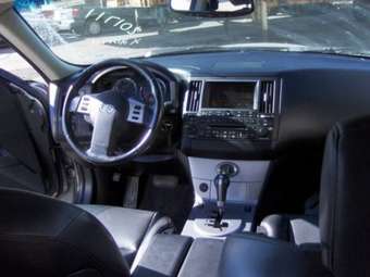 2004 Infiniti FX35 Photos