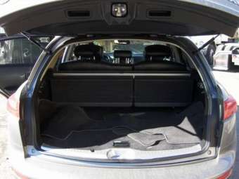 2004 Infiniti FX35 Photos