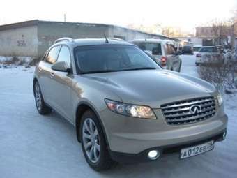 2004 Infiniti FX35 Pics