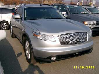 2004 Infiniti FX35 Pictures