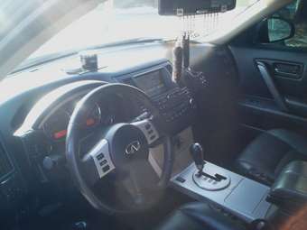 2004 Infiniti FX35 Pictures