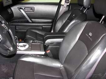 2004 Infiniti FX35 Pictures
