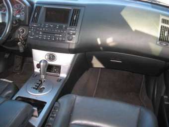 2004 Infiniti FX35 Photos