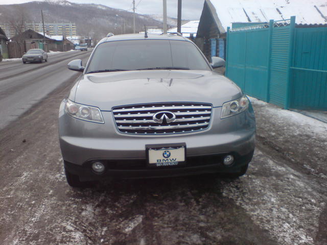 2004 Infiniti FX35