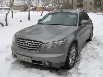 2004 Infiniti FX35 Pics