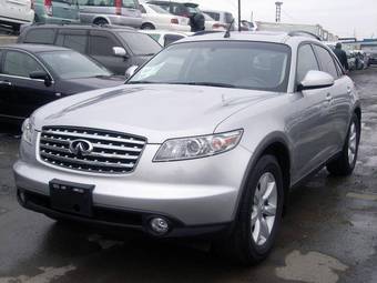 2004 Infiniti FX35 Pictures