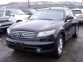 2004 Infiniti FX35 Photos