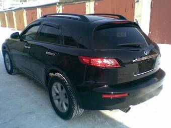 2004 Infiniti FX35 Pictures