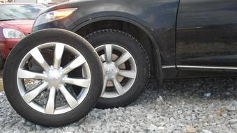 2004 Infiniti FX35 Pictures