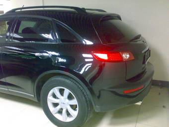 2004 Infiniti FX35 Pictures