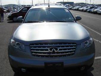 2004 Infiniti FX35 Pictures