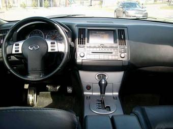 2004 Infiniti FX35 Wallpapers