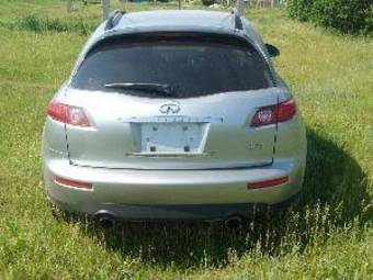 2004 Infiniti FX35 Pictures