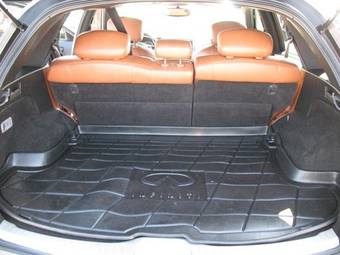 2004 Infiniti FX35 Pictures