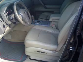 2004 Infiniti FX35 Images