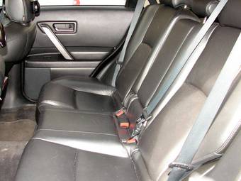 2004 Infiniti FX35 Photos