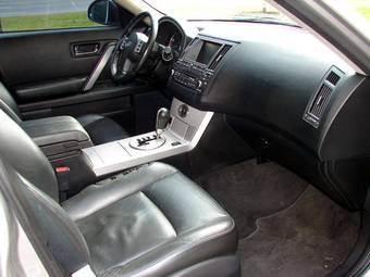 2004 Infiniti FX35 Pictures