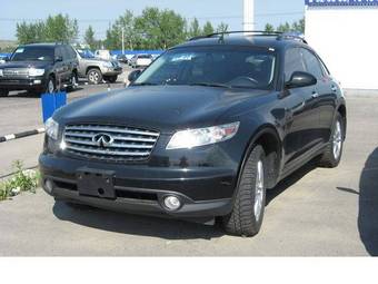 2004 Infiniti FX35 Photos