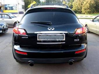 2004 Infiniti FX35 Photos