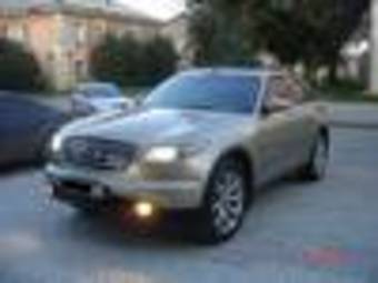 2004 Infiniti FX35 Photos