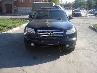 2004 Infiniti FX35 Images