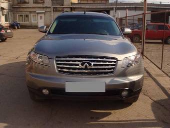 2004 Infiniti FX35 Pictures