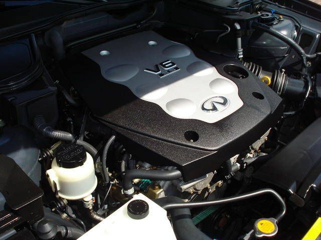 2005 Infiniti FX35