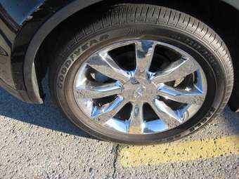 Infiniti FX35