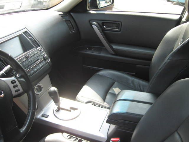 2005 Infiniti FX35