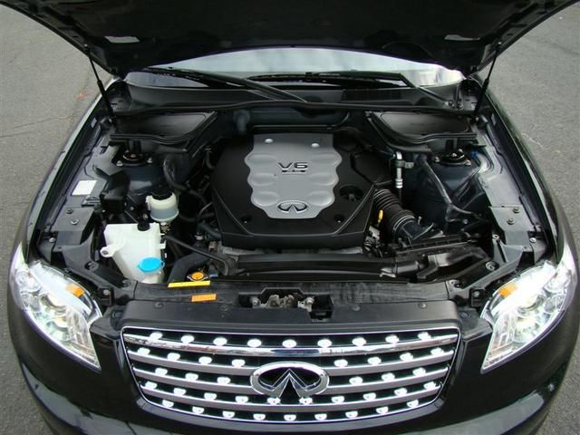 2005 Infiniti FX35