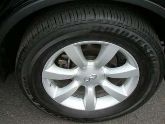 Infiniti FX35