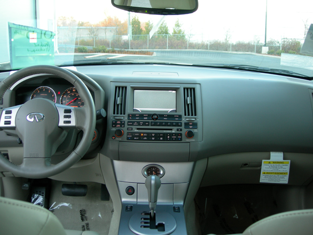 2005 Infiniti FX35 Wallpapers