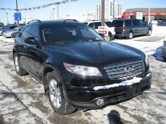 2005 Infiniti FX35 Pictures